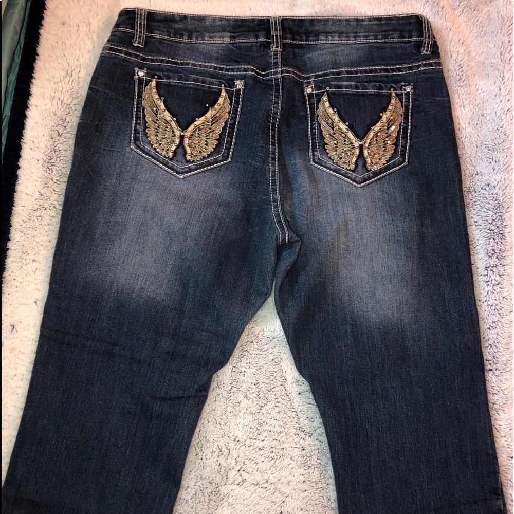 Women’s size 16 Capri pants
